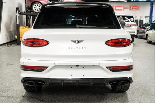 2022 Bentley Bentayga V8