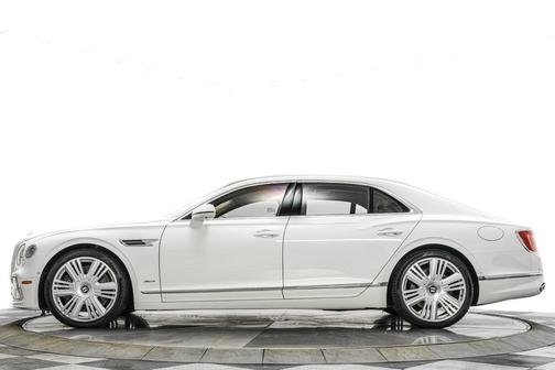 2026 Bentley Flying Spur Azure
