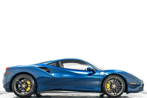Blu Tour De France Metallic 2018 Ferrari 488 GTB GTB