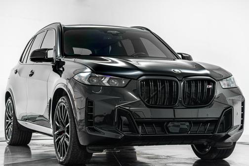 2024 BMW X5 M60i