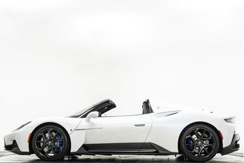 Bianco Audace Matte 2023 Maserati MC20 Cielo