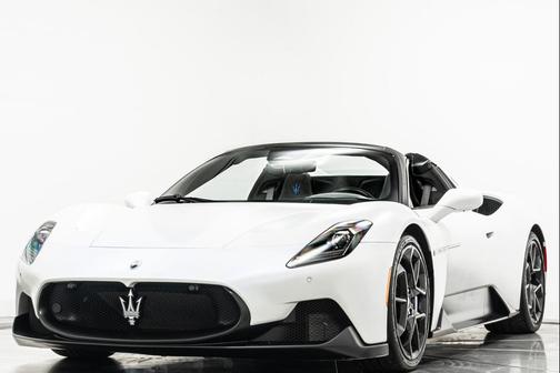 Bianco Audace Matte 2023 Maserati MC20 Cielo