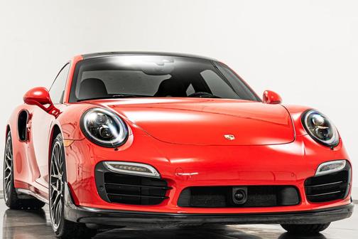 2016 Porsche 911 Turbo S