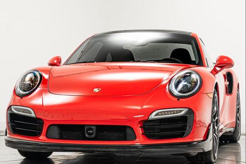 2016 Porsche 911 Turbo S