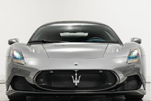 2022 Maserati MC20 