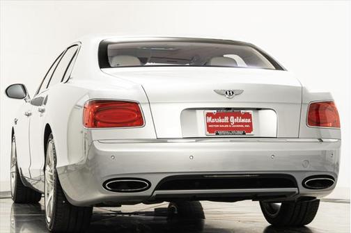 2014 Bentley Flying Spur Base