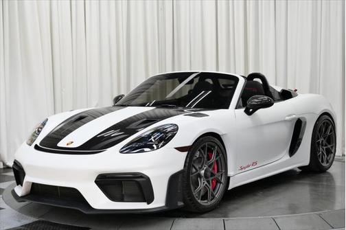 2024 Porsche 718 Spyder RS