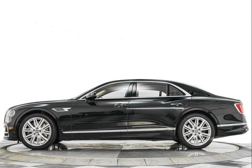 2023 Bentley Flying Spur Hybrid Hybrid
