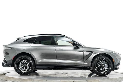 Xenon Grey 2025 Aston Martin DBX 707