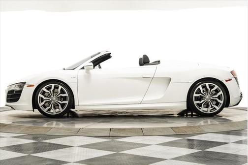 2011 Audi R8 5.2 quattro Spyder