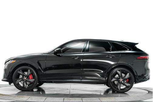 2023 Jaguar F-PACE SVR P550 AWD Automatic