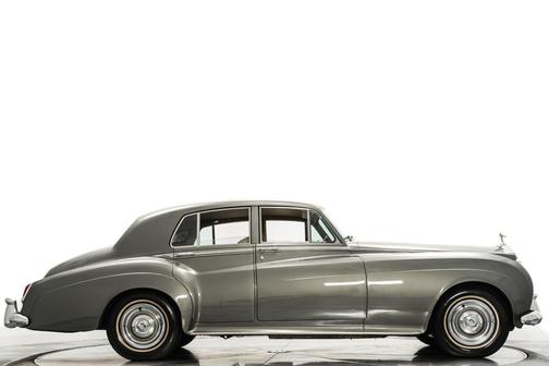 1960 Rolls-Royce Silver Cloud II Sedan