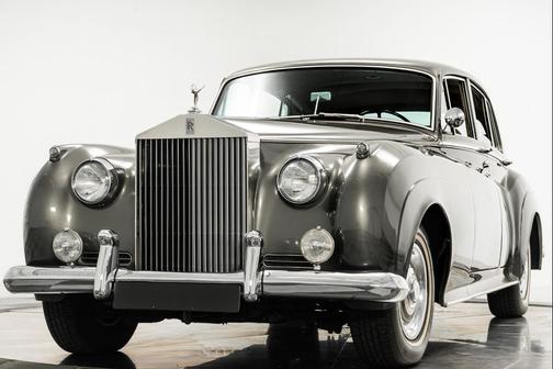 1960 Rolls-Royce Silver Cloud II Sedan