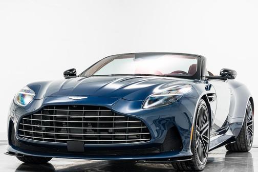 2024 Aston Martin DB12 Volante