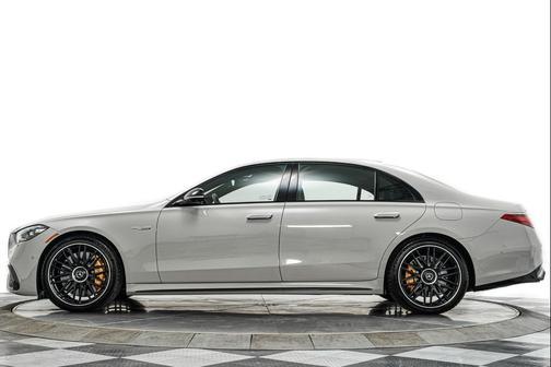 2025 Mercedes-Benz AMG S 63 E 4MATIC