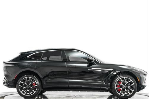 Onyx Black 2021 Aston Martin DBX SUV