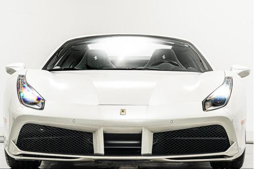 2017 Ferrari 488 Spider Base