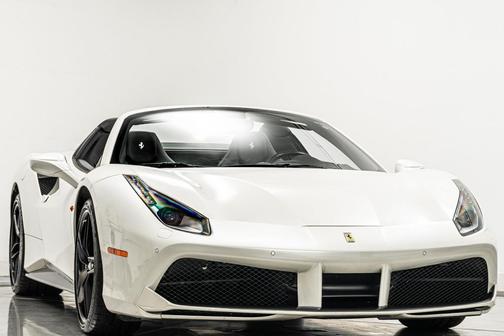 2017 Ferrari 488 Spider Base