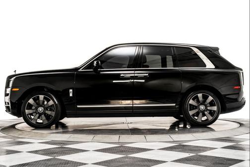 Black Diamond 2020 Rolls-Royce Cullinan -Two Tone Interior, Driver Assistance Systems