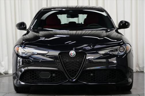 2023 Alfa Romeo Giulia Veloce RWD