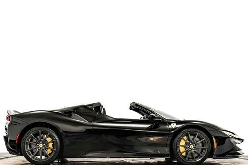 2024 Ferrari SF90 Spider Spider Assetto Fiorano