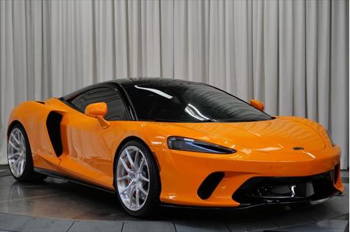 2023 McLaren GT Luxe