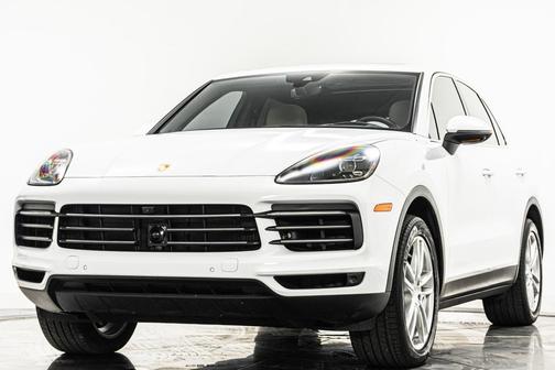 White 2023 Porsche Cayenne Cayenne