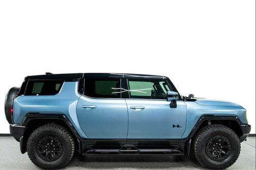 2024 GMC HUMMER EV SUV 3X