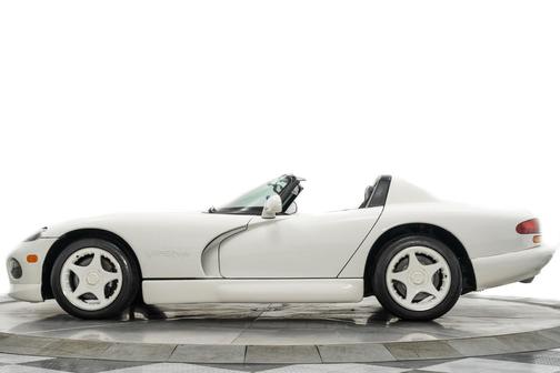 1996 Dodge Viper RT/10