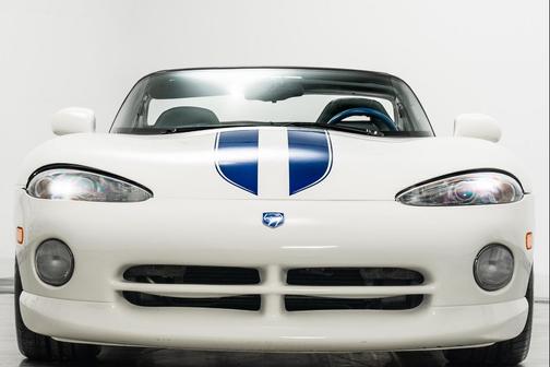 1996 Dodge Viper RT/10
