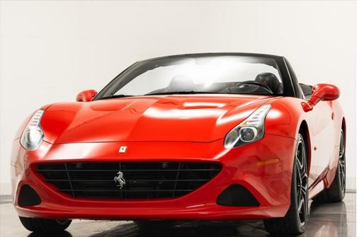 2016 Ferrari California T