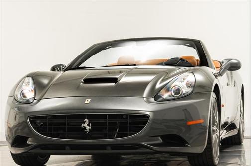 2013 Ferrari California Base