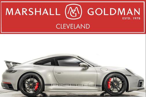 2022 Porsche 911 Carrera 4 GTS