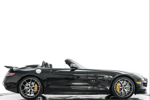 2015 Mercedes-Benz SLS AMG GT Final Edition