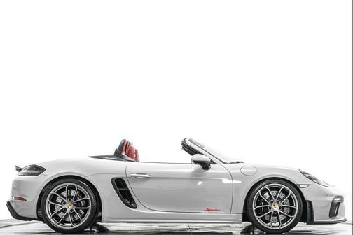 Chalk 2021 Porsche 718 Spyder Spyder -6 Speed Manual, Spyder Classic Interior