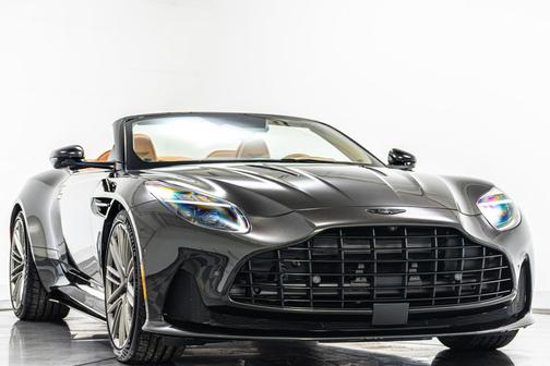 Minotaur Green 2024 Aston Martin DB12 Volante