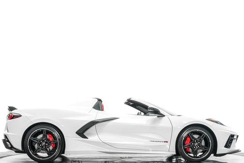 Arctic White 2023 Chevrolet Corvette Stingray w/2LT
