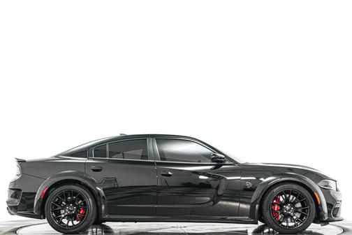 Pitch Black Clearcoat 2023 Dodge Charger SRT Hellcat Widebody Jailbreak