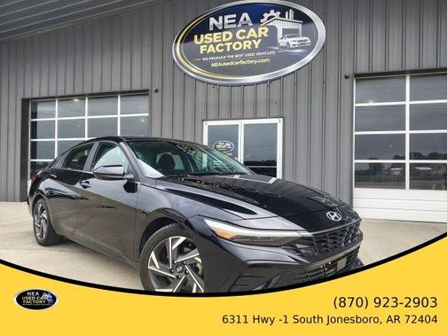 Black 2024 Hyundai ELANTRA SEL
