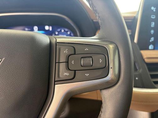 Radiant Red Tintcoat 2023 Chevrolet Suburban Premier