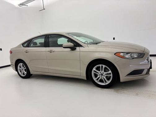 Gold 2018 Ford Fusion SE