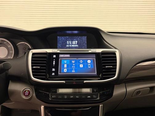 Gray 2017 Honda Accord EX