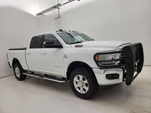 Bright White Clearcoat 2021 RAM 2500 Big Horn