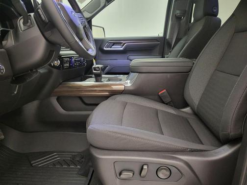 Sterling Gray Metallic 2026 Chevrolet Silverado 1500 RST