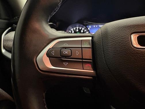 Gray 2022 Jeep Compass Latitude