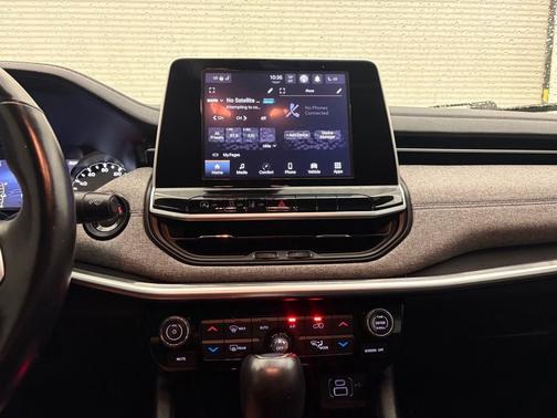 Gray 2022 Jeep Compass Latitude