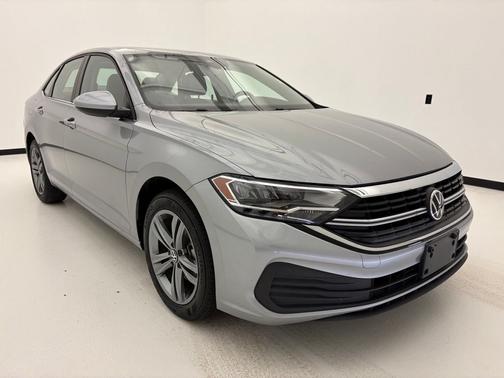 Silver 2024 Volkswagen Jetta 1.5T SE