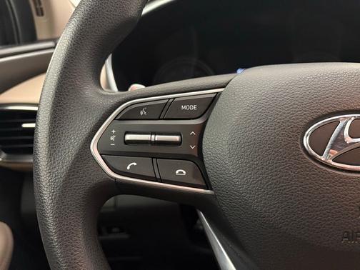 Black 2022 Hyundai SANTA FE SEL