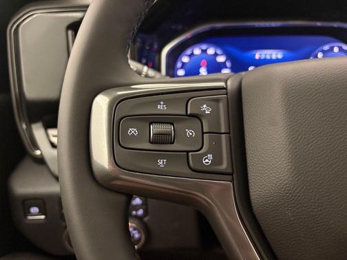 Black 2026 Chevrolet Silverado 2500 ZR2