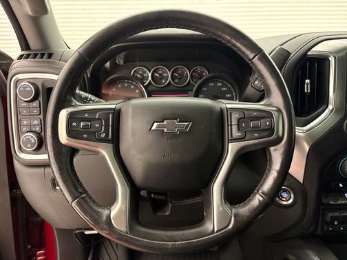 CAJUN RED TINTCOAT 2020 Chevrolet Silverado 1500 RST